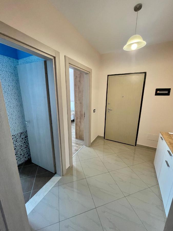 טיראנה Modern & Cozy Apartment מראה חיצוני תמונה